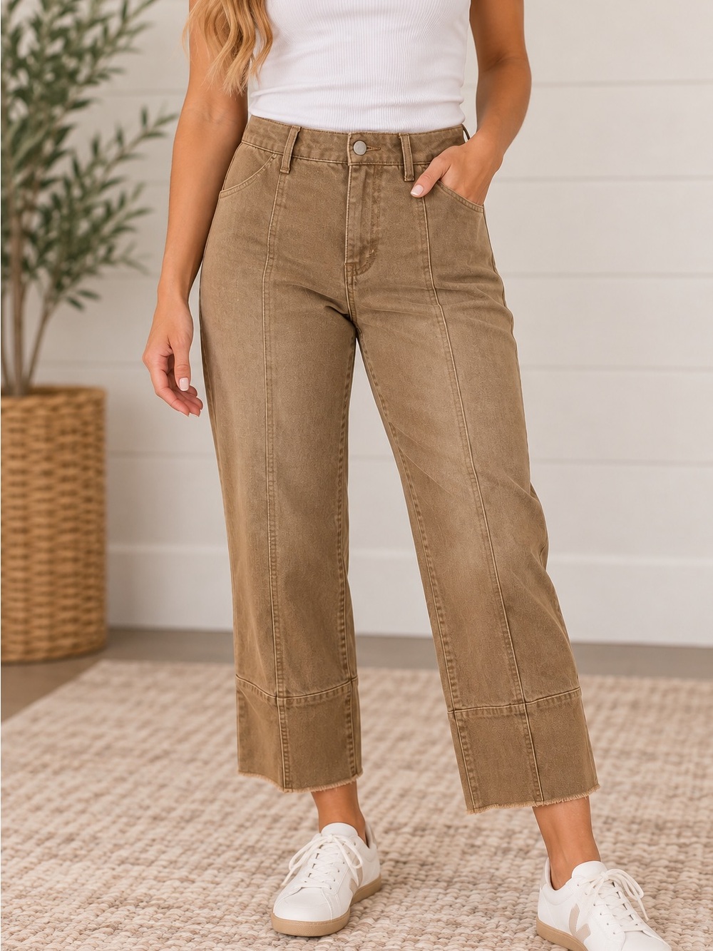 Cato Cropped Straight-Leg Jeans in Taupe Brown